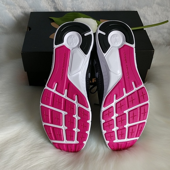 🌺UNDER ARMOUR Size 9.5 Women's Sneaker.Nwt - Picture 4 of 6